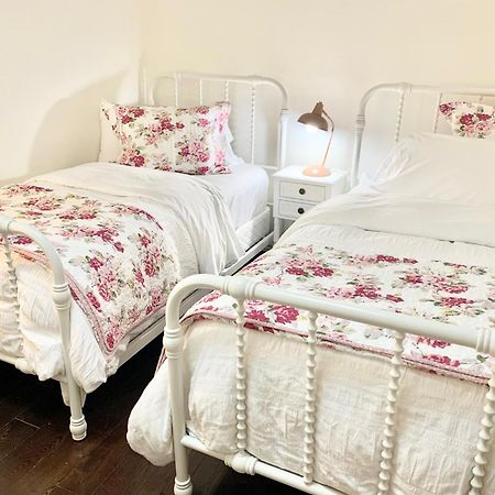 Plantation House Bed & Breakfast Port Hope Bagian luar foto
