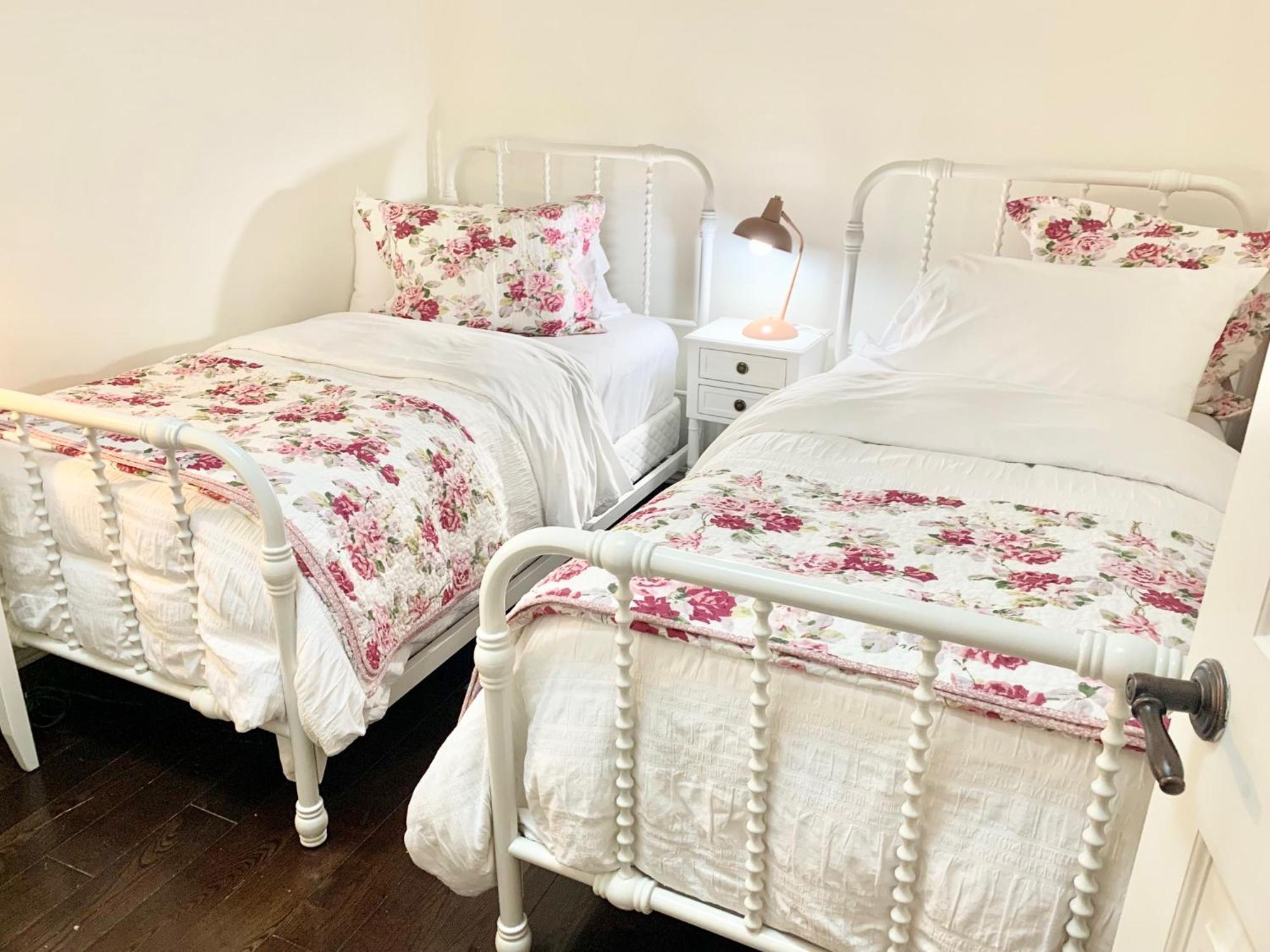 Plantation House Bed & Breakfast Port Hope Bagian luar foto