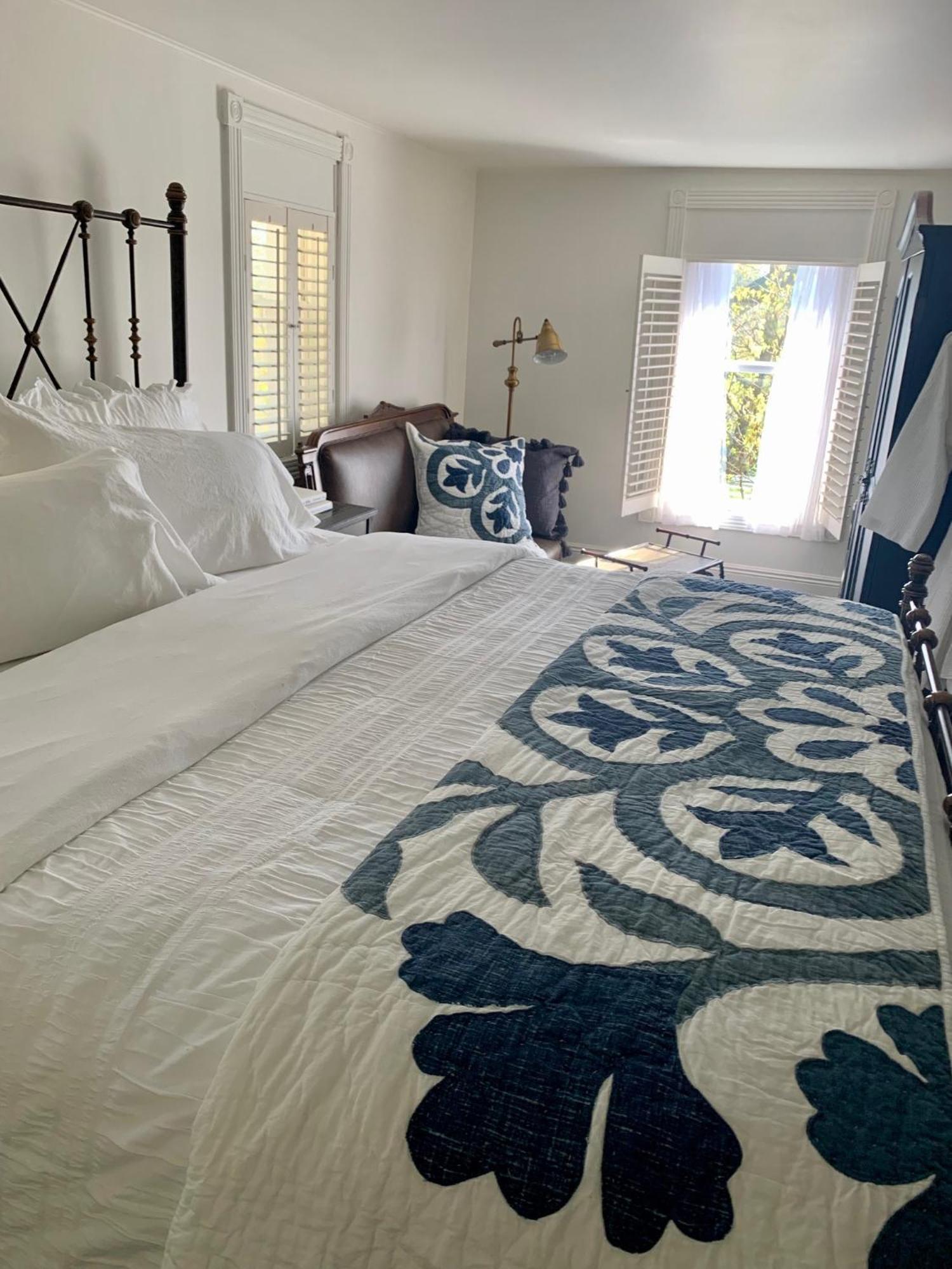 Plantation House Bed & Breakfast Port Hope Bagian luar foto